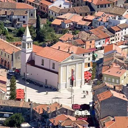 Apartman A2 Oliva With Terrace Near To Beach Porec