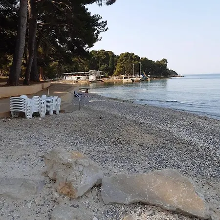 Apartman A2 Oliva With Terrace Near To Beach *